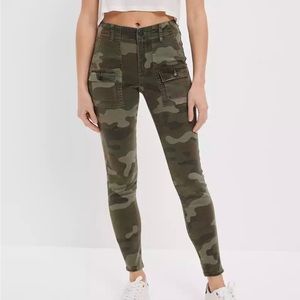 NWT American Eagle Next Level Stretch Curvy Super Hi-Rise Jegging 12 Short Camo